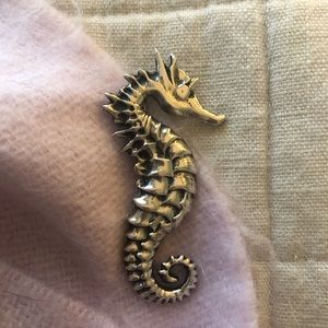 Antique silver sea horse pin